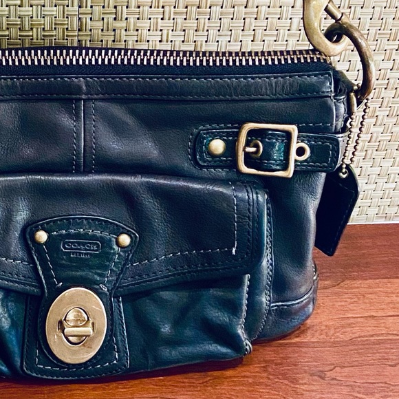 SOLD🌟2xHP🌟Coach Legacy 65th Anniversary Black Vachetta Leather Bag - Picture 4 of 16